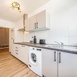 Gemuetlich L Zentral L Parken L Universitaet L Balkon I Fuer 6 Appartement Bochum