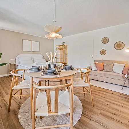 Gemuetlich L Zentral L Parken L Universitaet L Balkon I Fuer 6 * Bochum